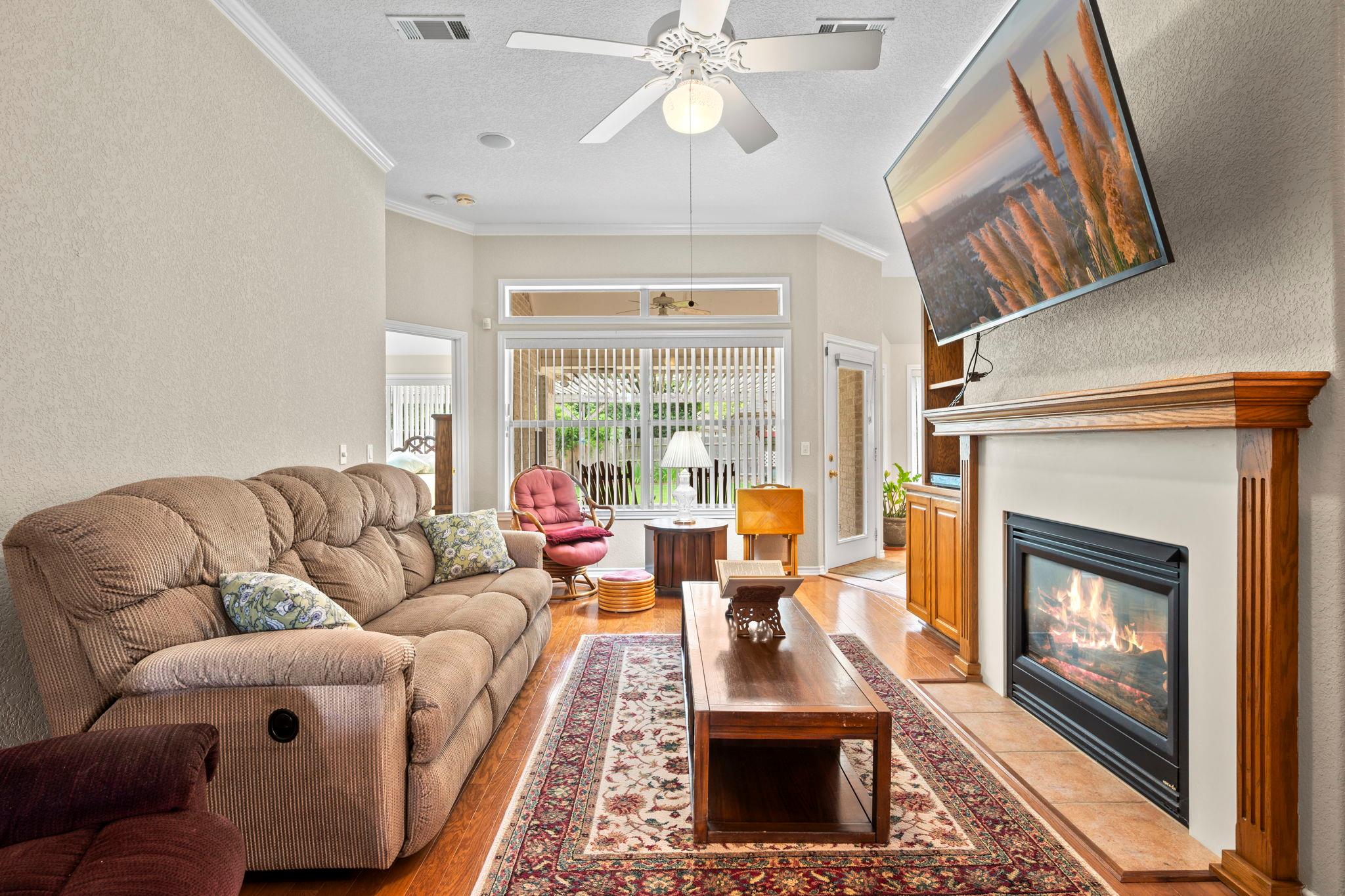 107 Stacey LN