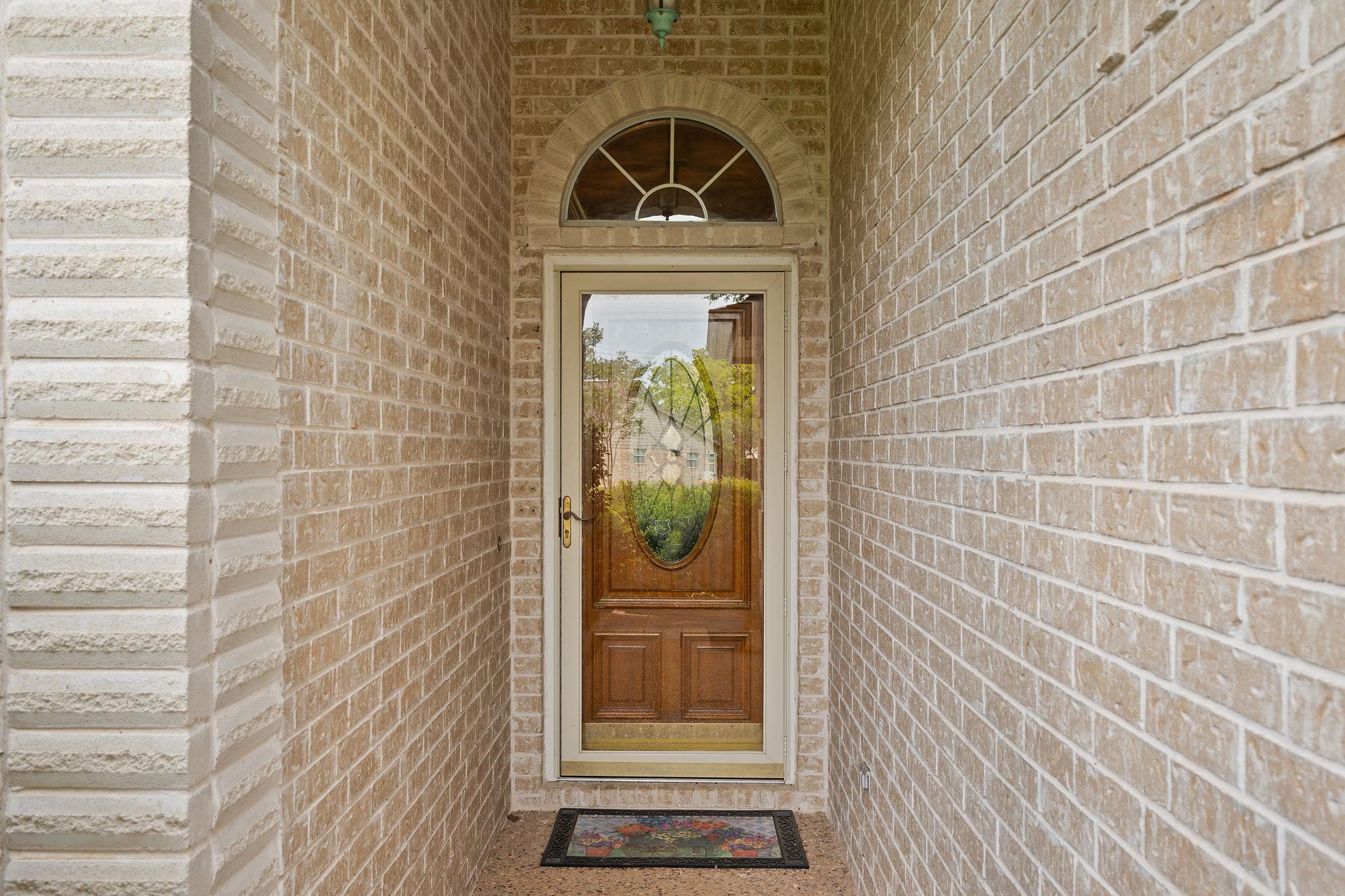 107 Stacey LN
