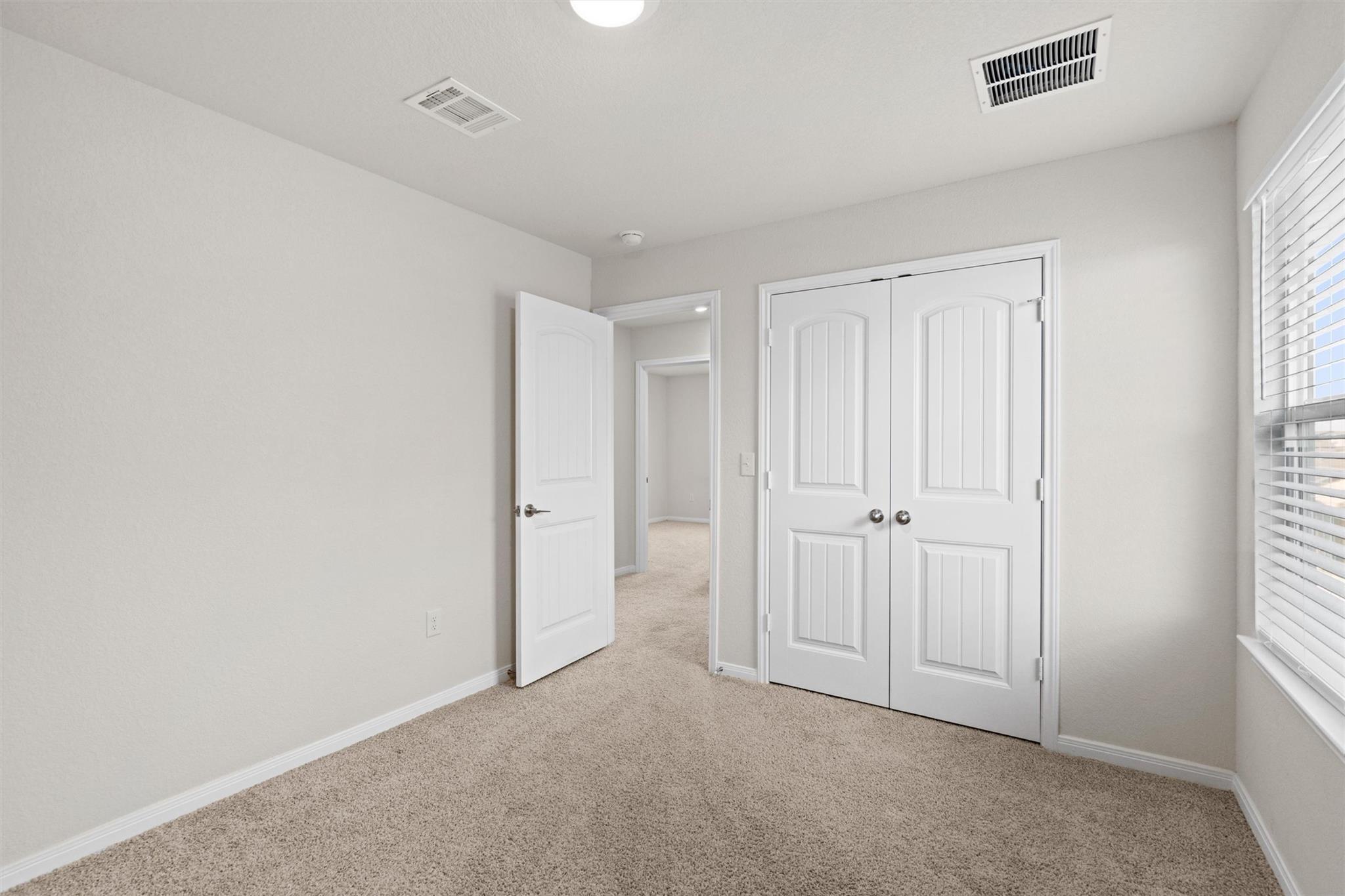 228 Brooklyn DR