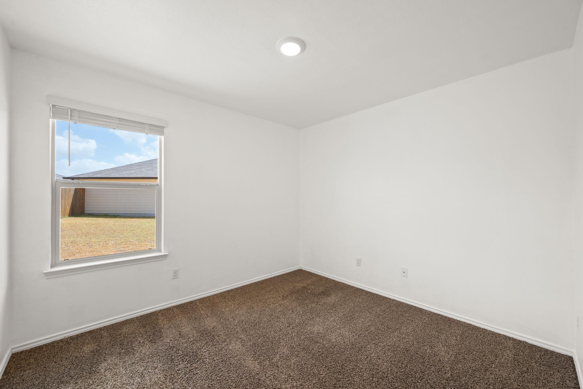 1012 Velvet CT