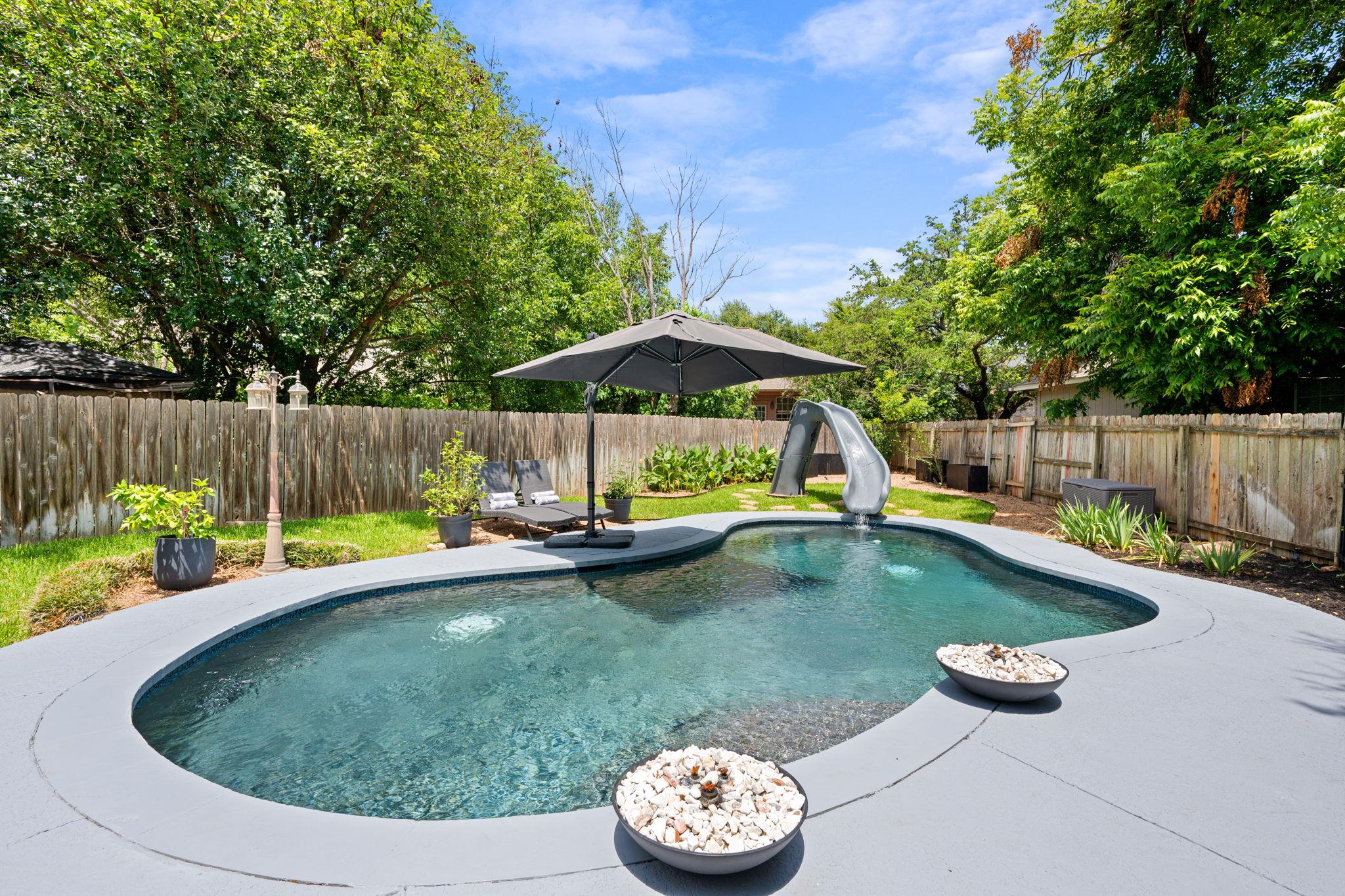 3923 Grayling LN