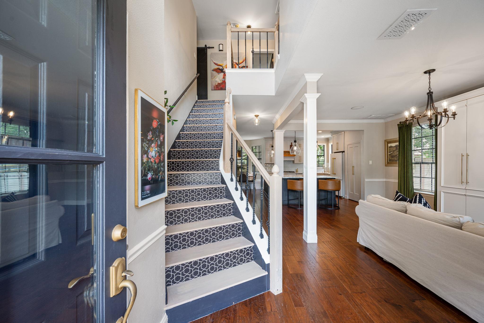 3923 Grayling LN