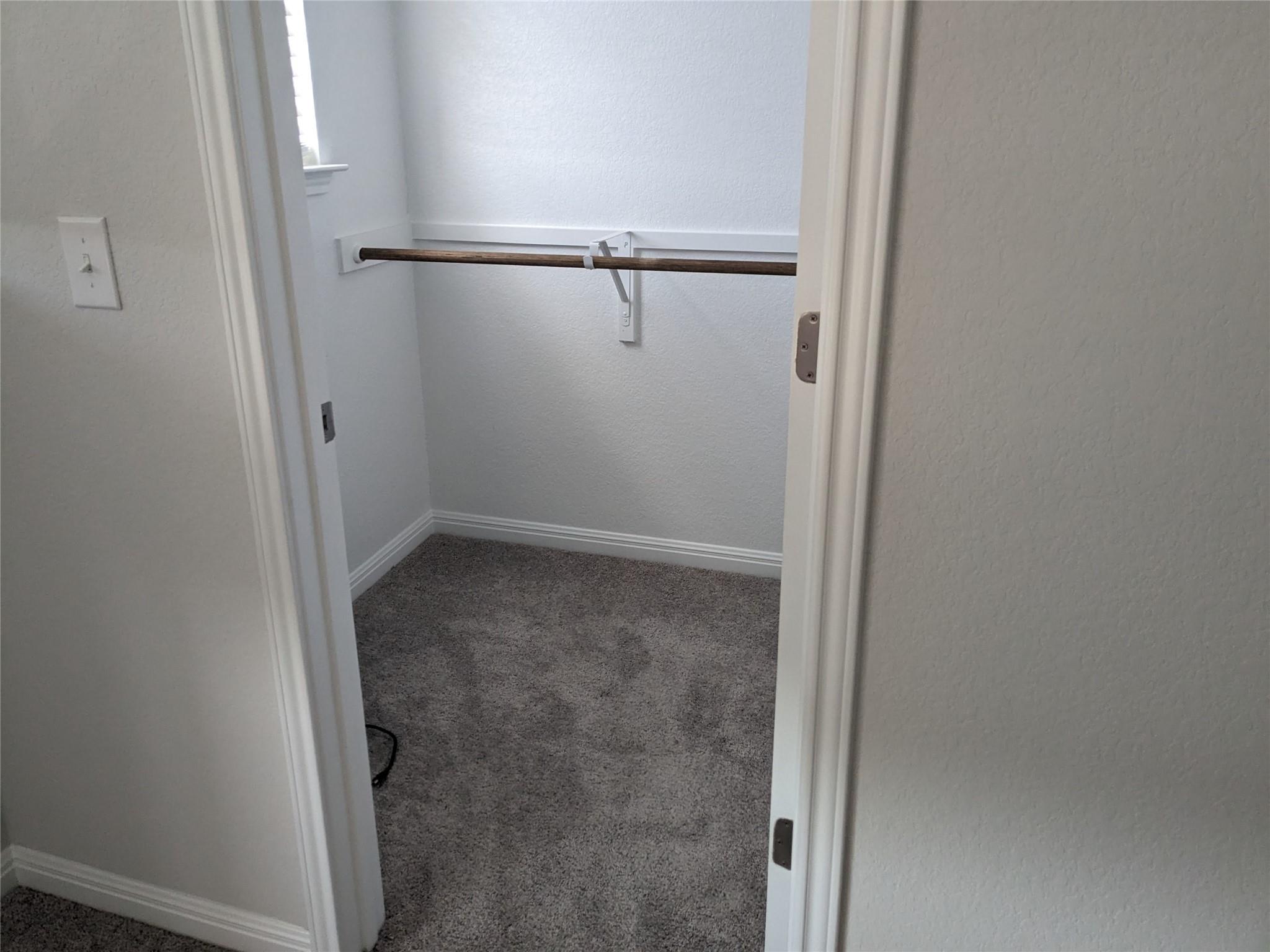 105 Durmont PASS