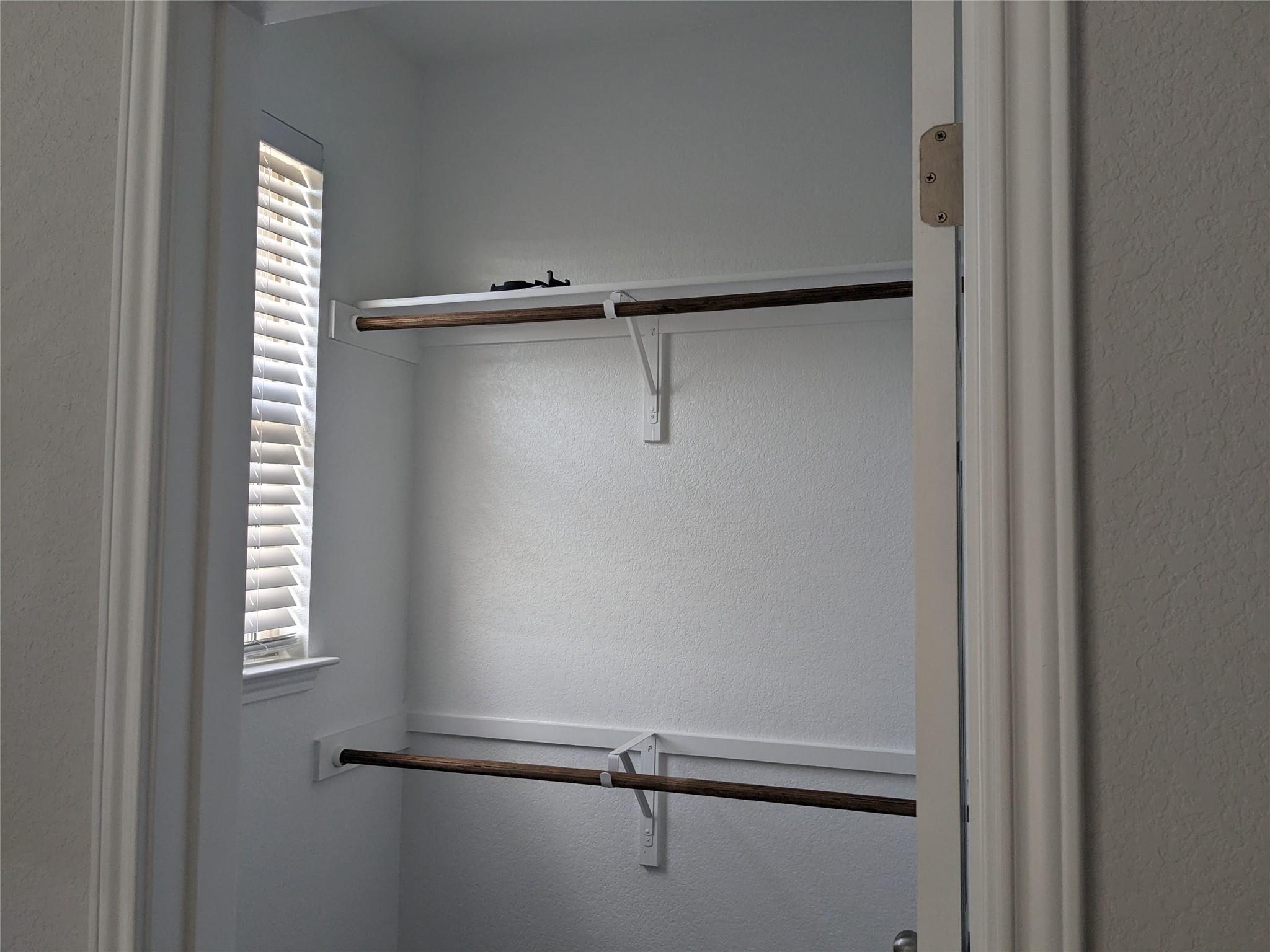 105 Durmont PASS
