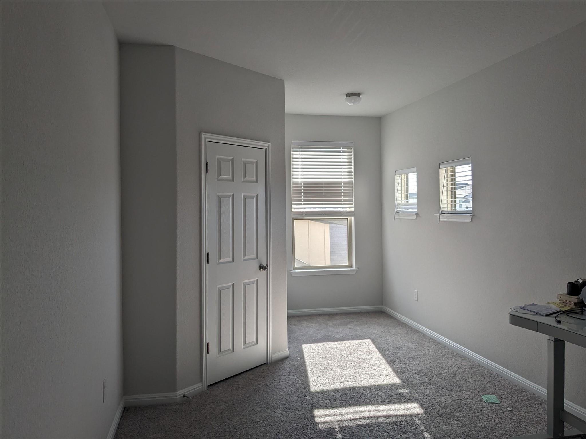 105 Durmont PASS