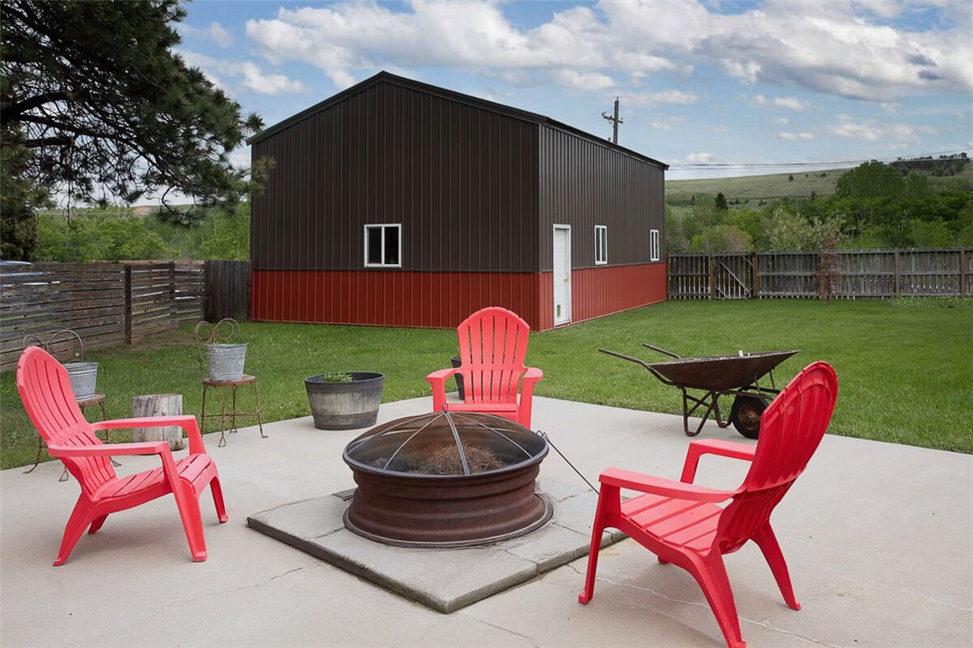 6802 US Highway 212