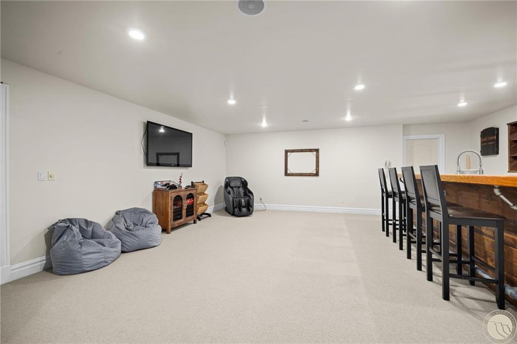 1605 Forest Park Drive