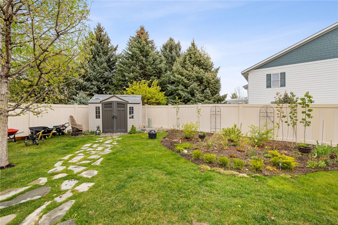 1605 Forest Park Drive