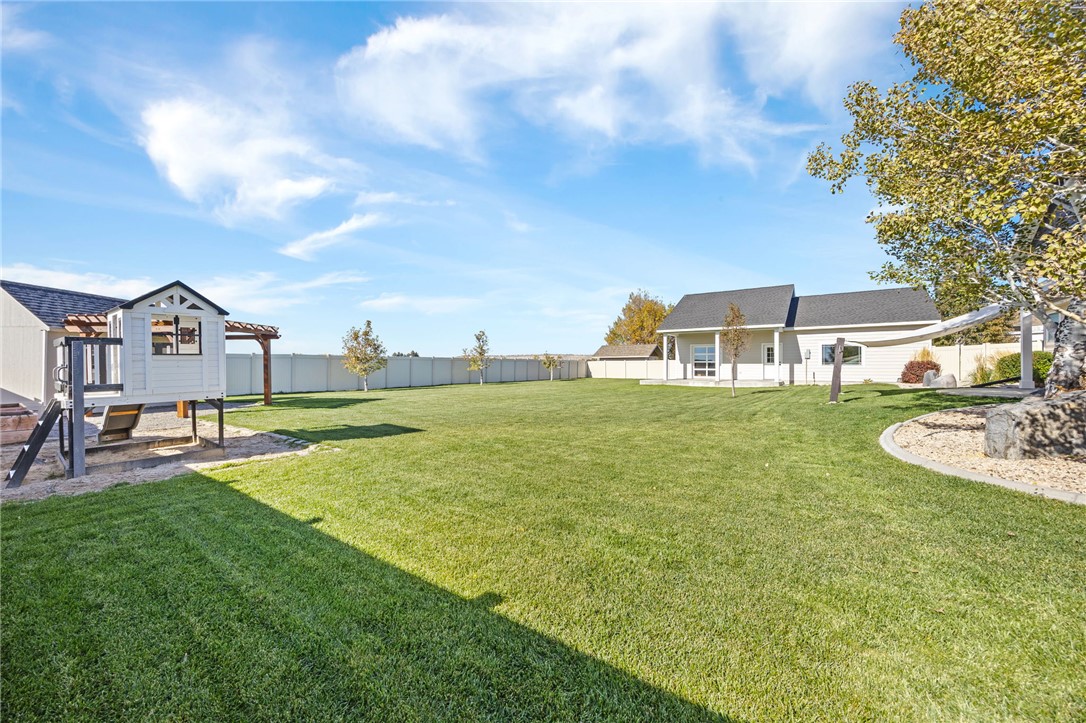 124 Feldspar Way