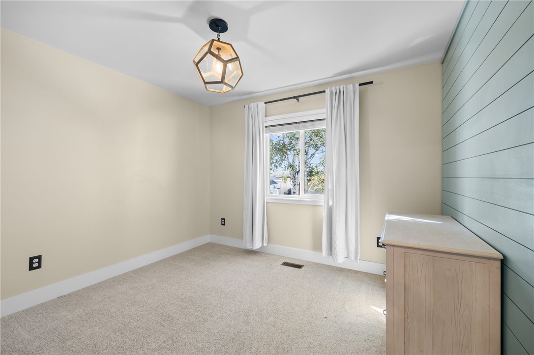 124 Feldspar Way