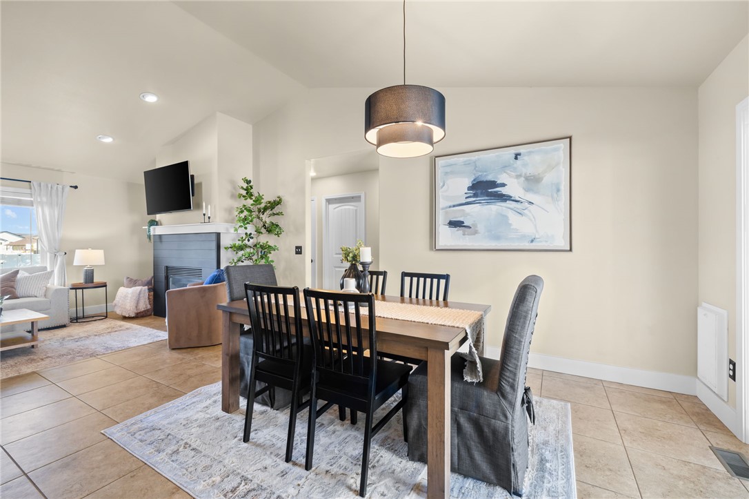 124 Feldspar Way