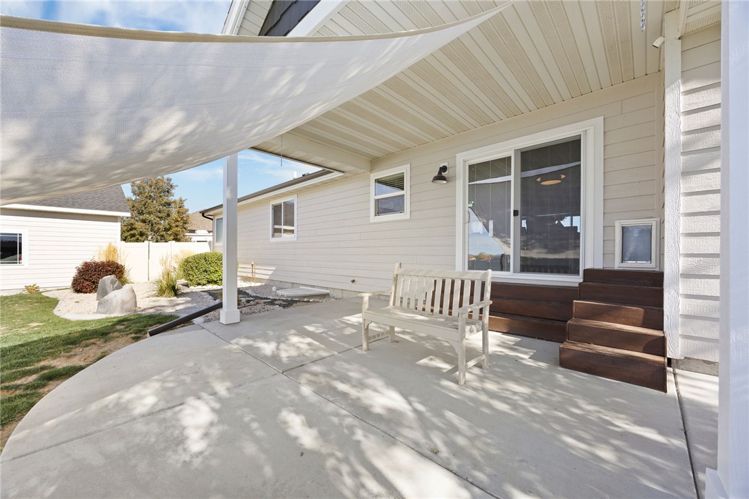 124 Feldspar Way