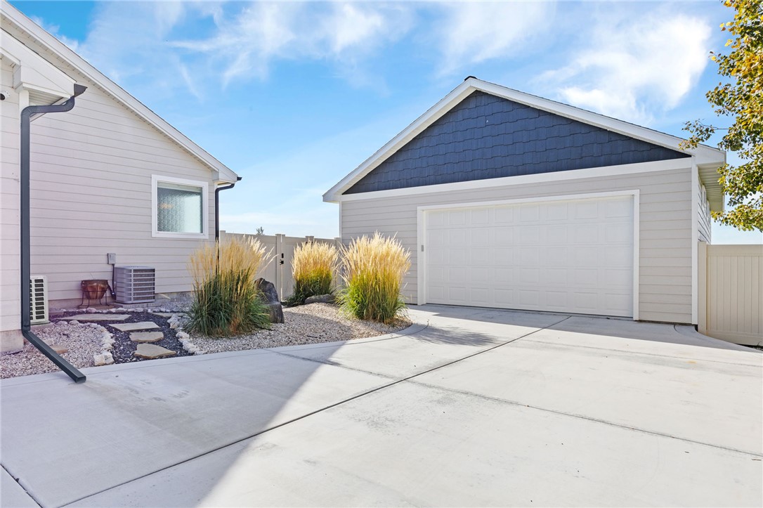 124 Feldspar Way