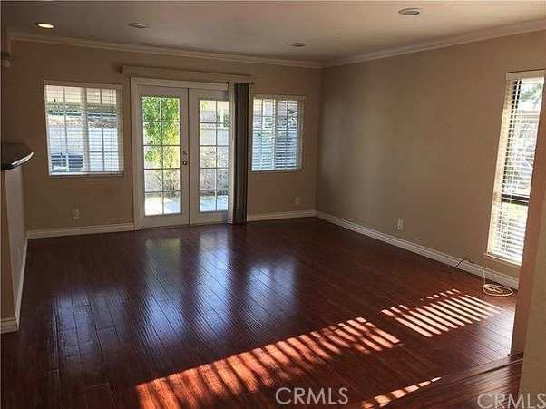 21791 Lake Vista