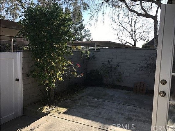 21791 Lake Vista