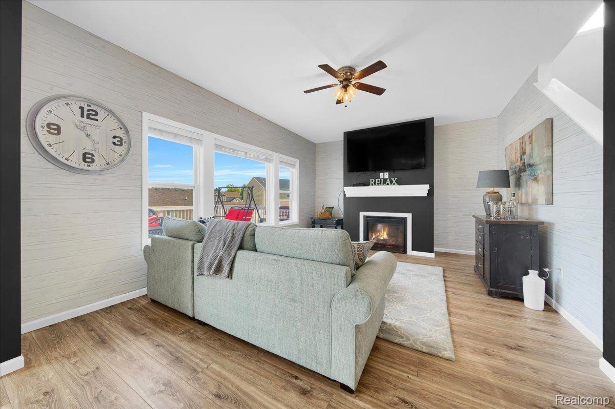 5355 TIMBER LINE Court