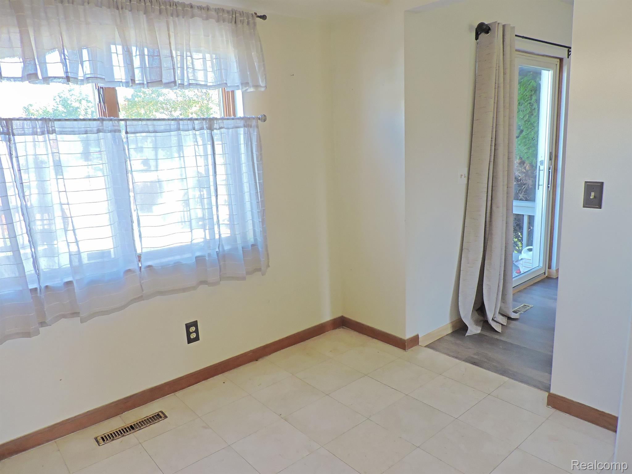 2246 NANDI HILLS Trail