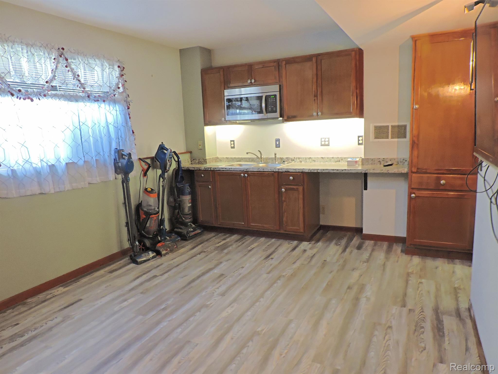 2246 NANDI HILLS Trail