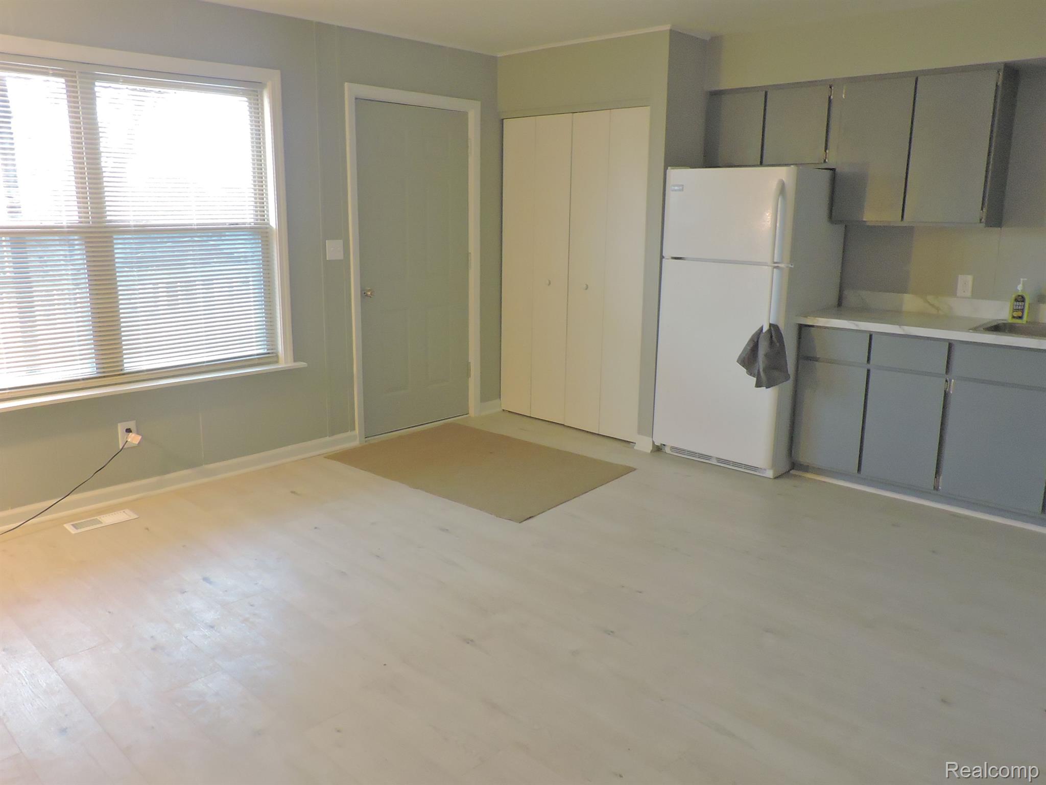3418 FENTON Road