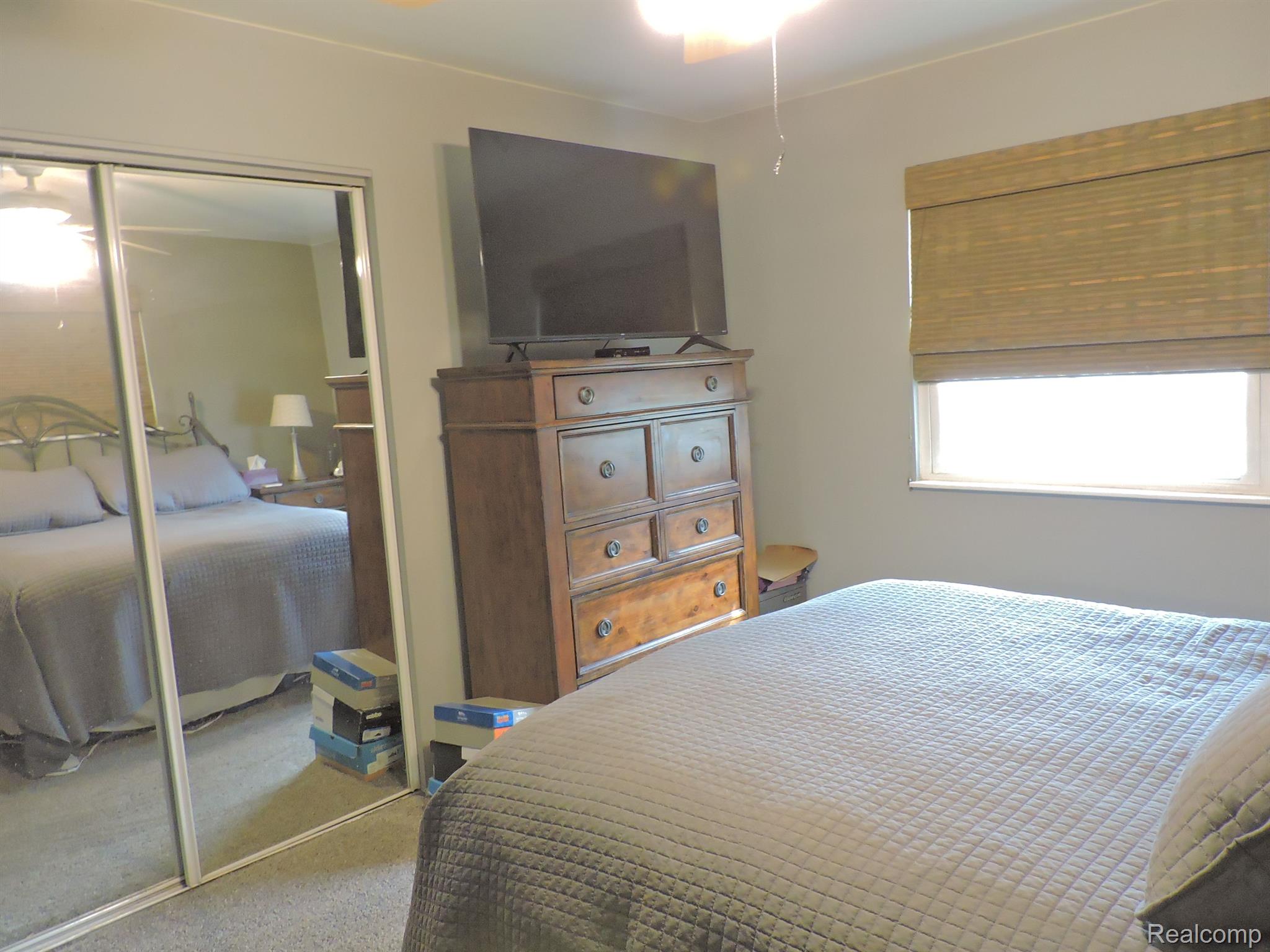 1224 W GRAND BLANC Road