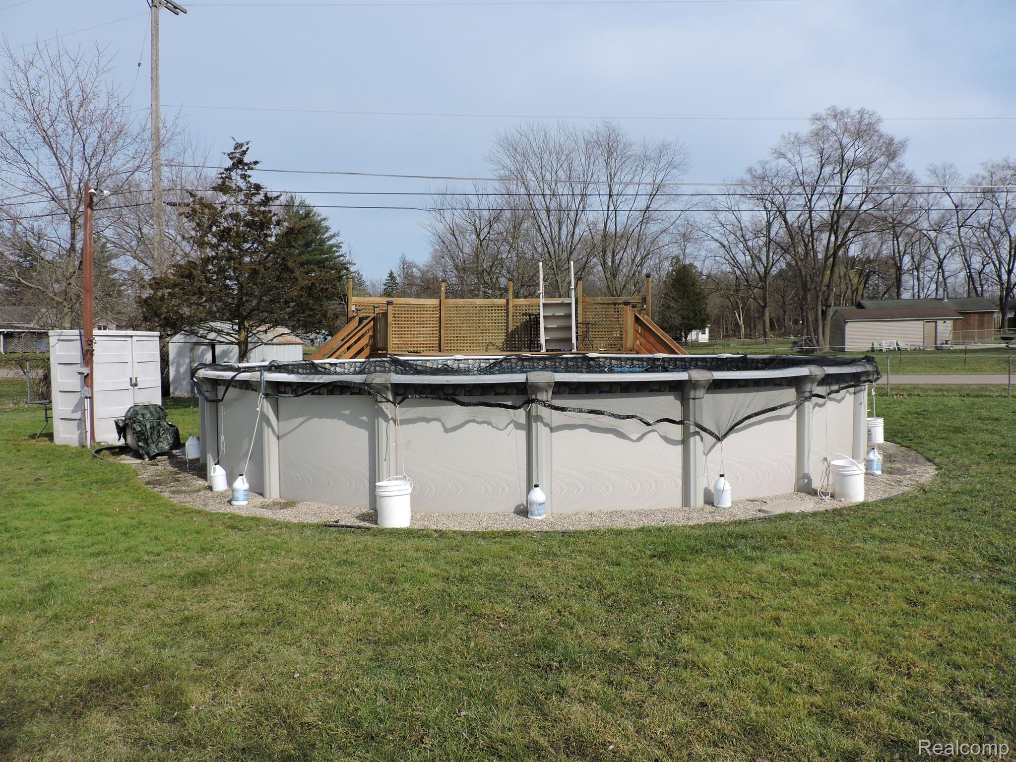 1224 W GRAND BLANC Road
