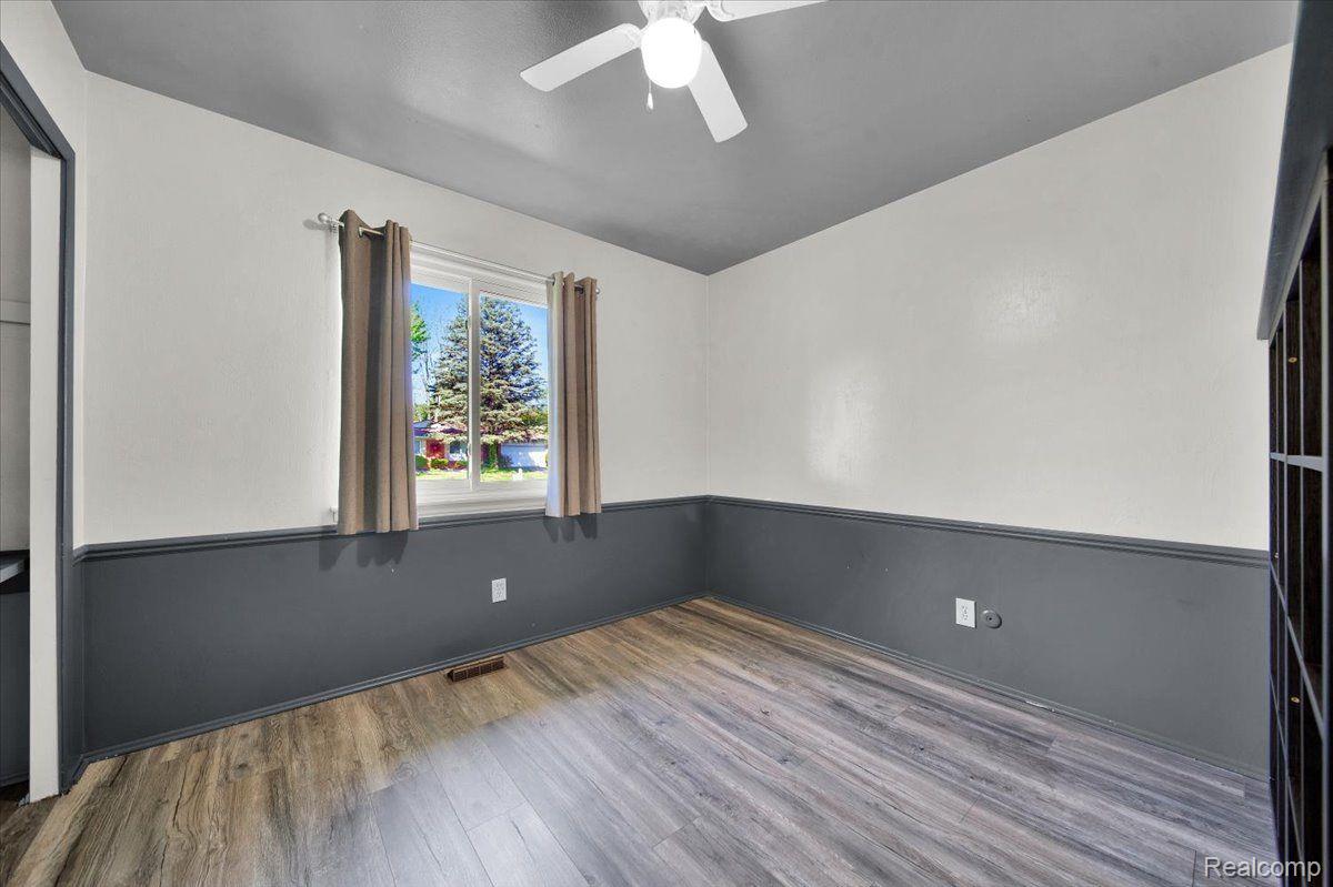 1026 TROTWOOD Lane