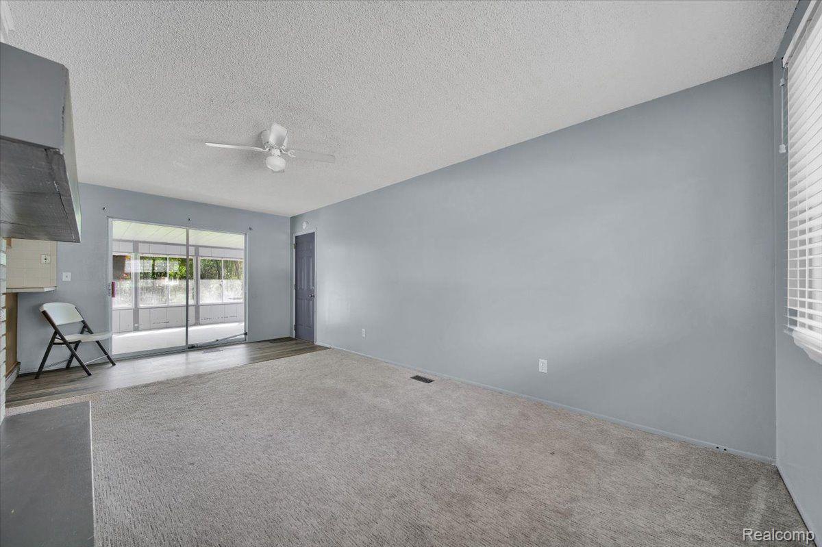 1026 TROTWOOD Lane