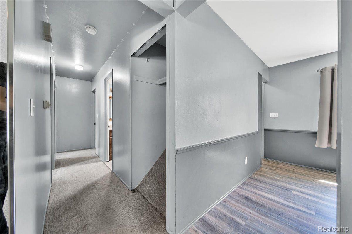 1026 TROTWOOD Lane