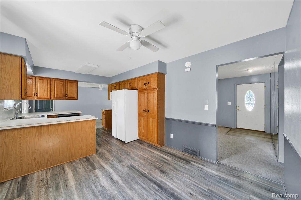 1026 TROTWOOD Lane
