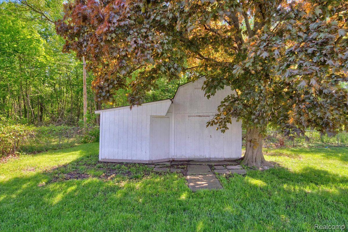 1026 TROTWOOD Lane