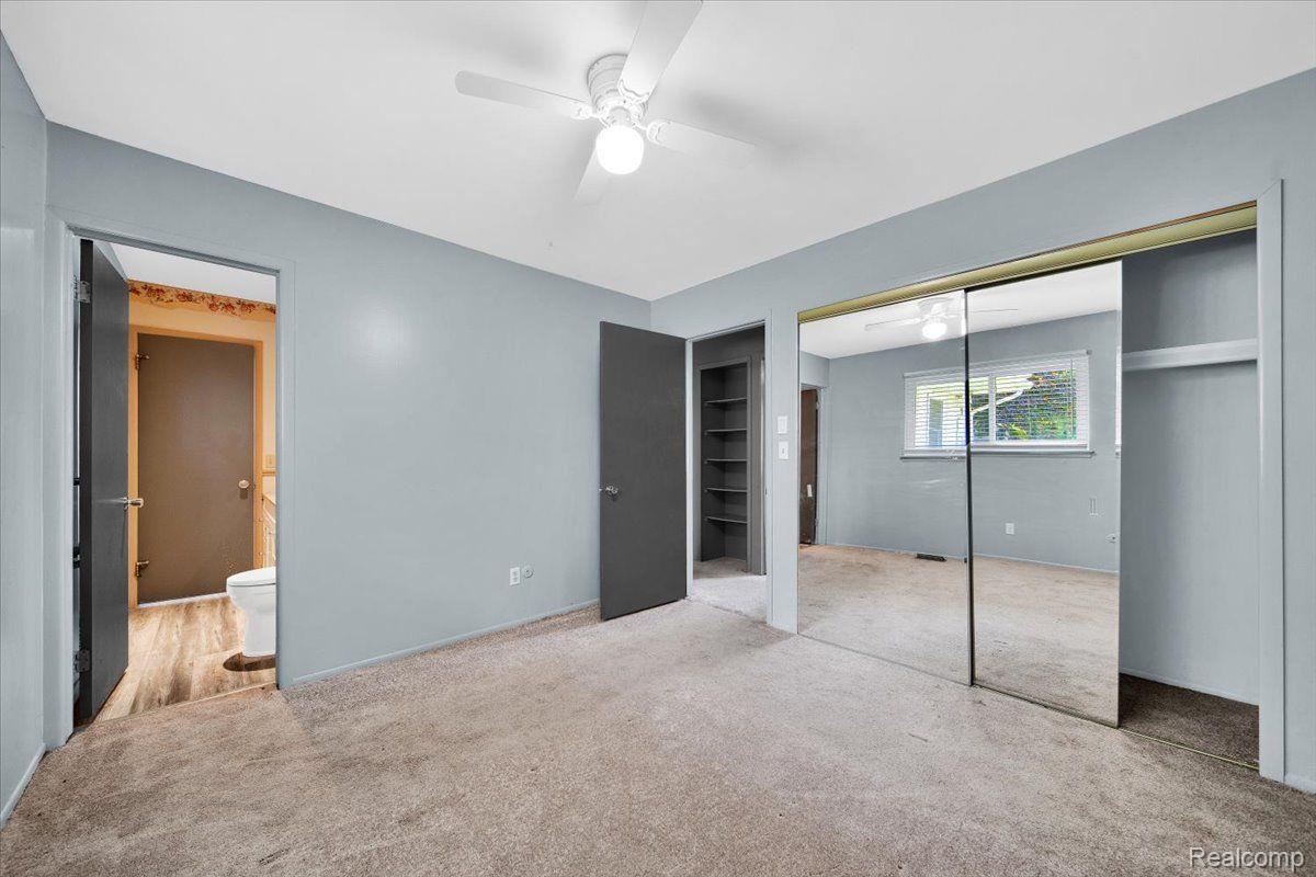 1026 TROTWOOD Lane