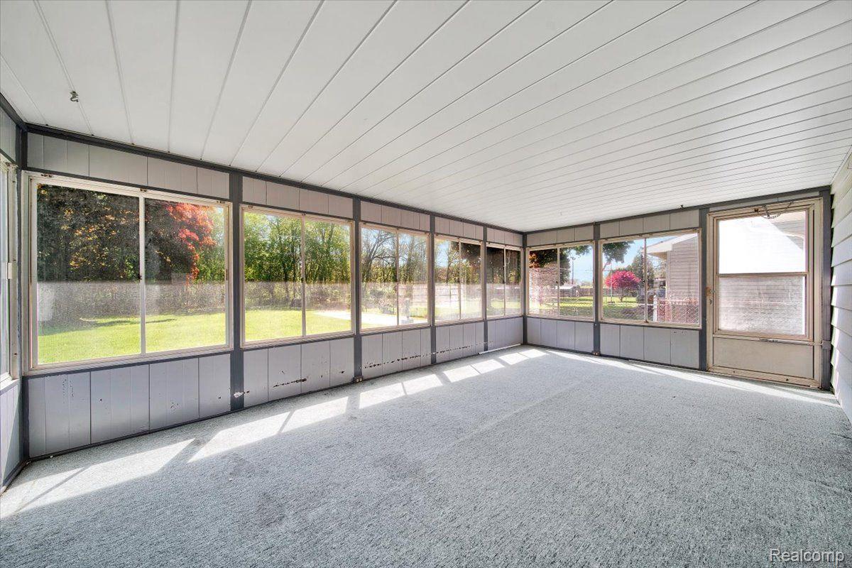 1026 TROTWOOD Lane
