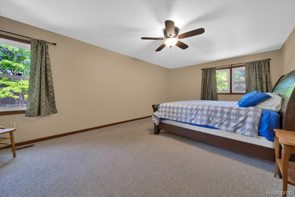 1304 KINGS CARRIAGE Road