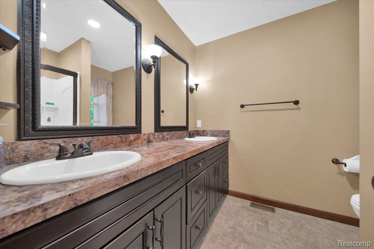 1304 KINGS CARRIAGE Road