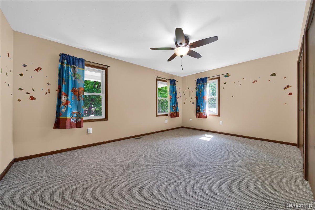 1304 KINGS CARRIAGE Road