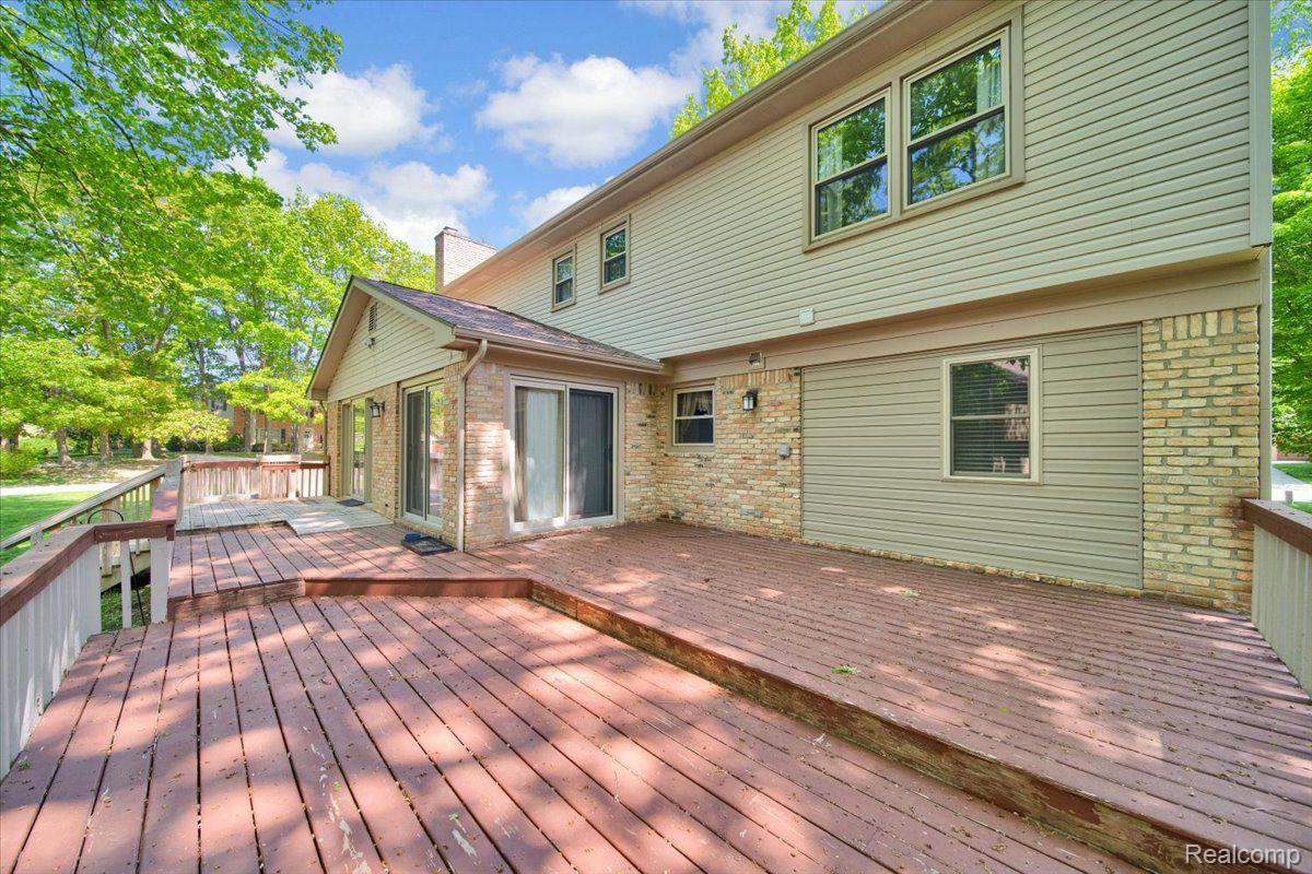 1304 KINGS CARRIAGE Road