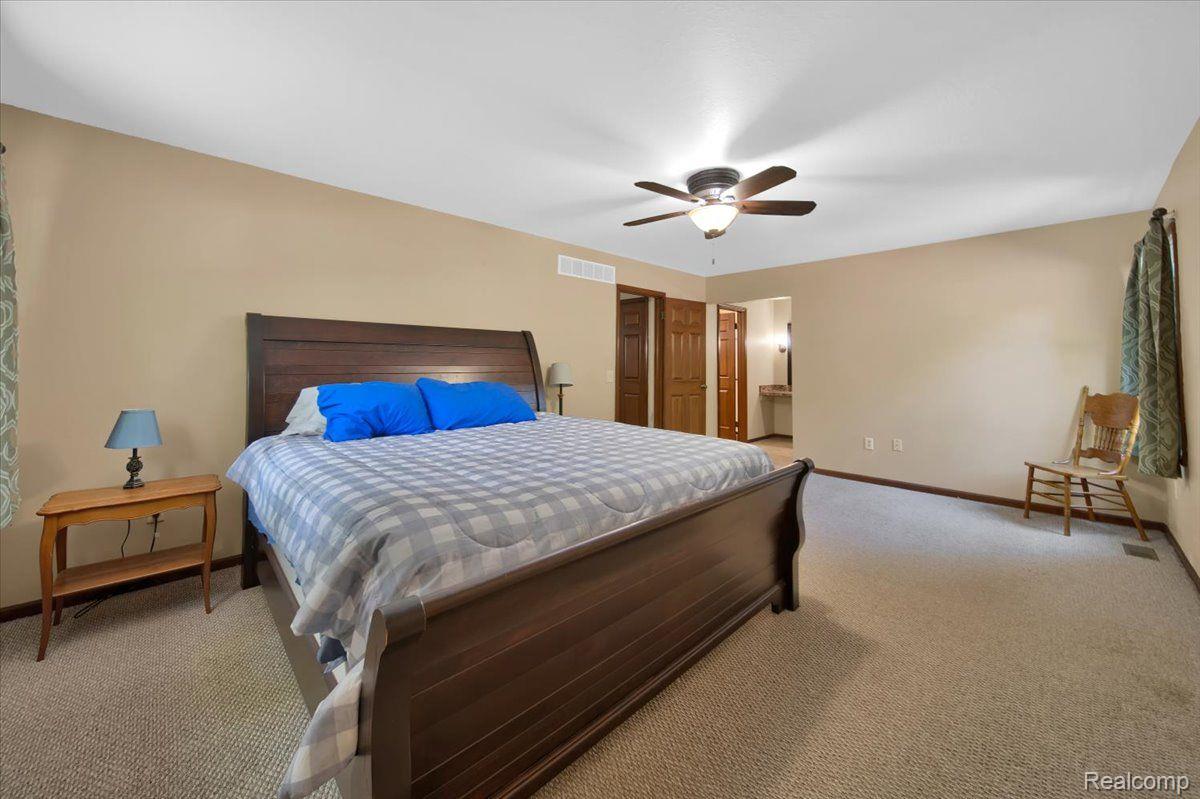 1304 KINGS CARRIAGE Road