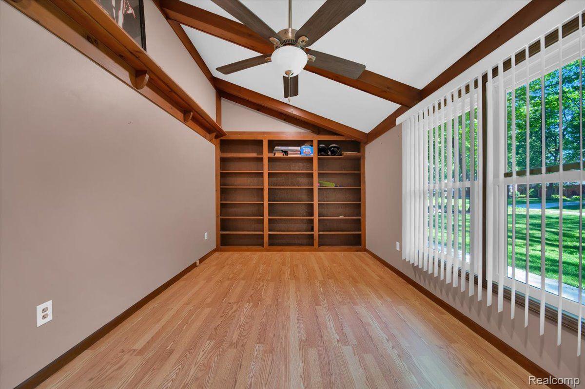 1304 KINGS CARRIAGE Road