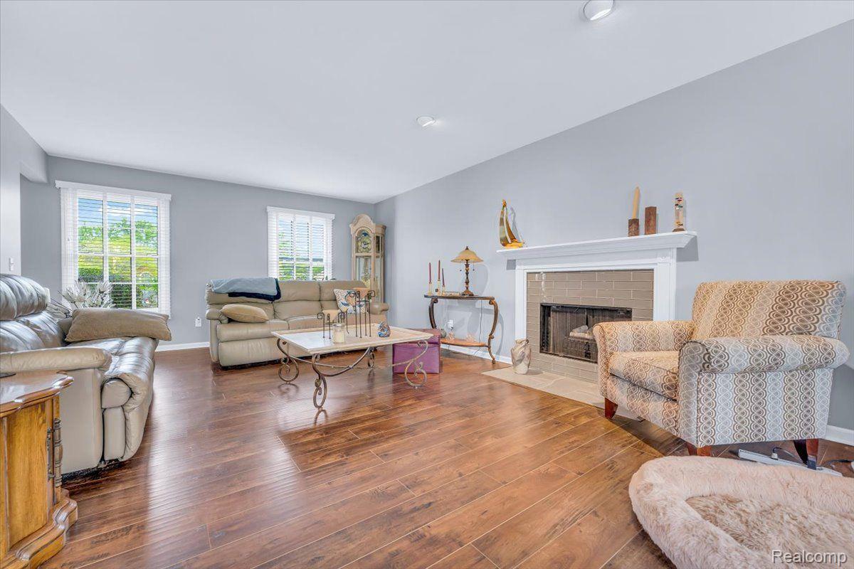 2172 PRAIRIE View
