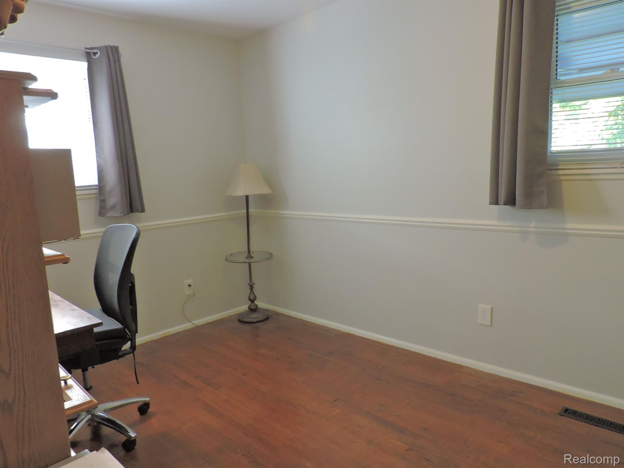 4222 CARMANWOOD Drive