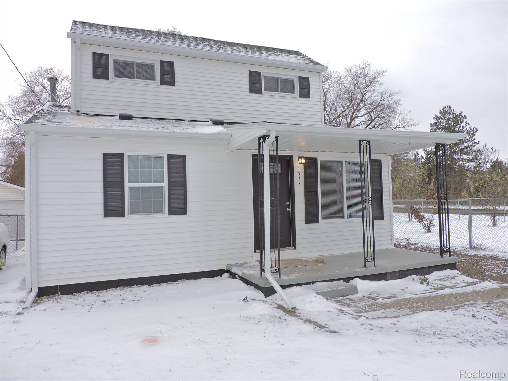 1318 WELLS Street