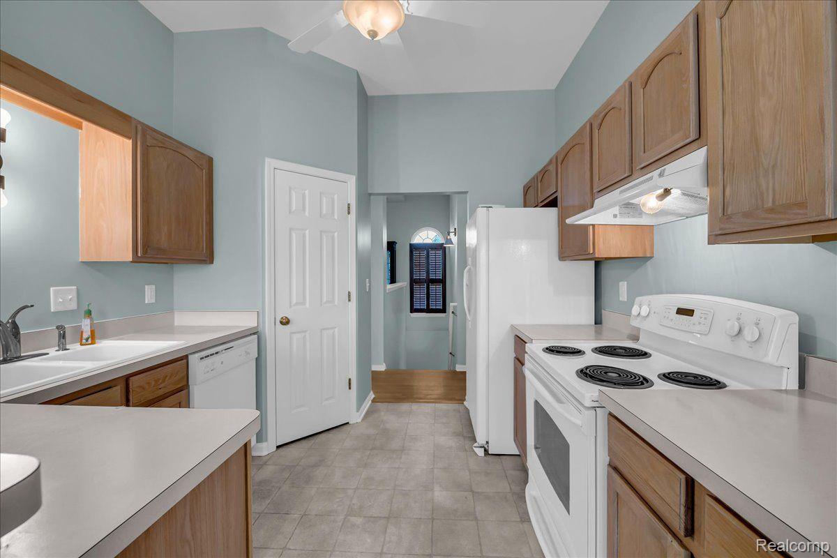 4134 ASPEN Circle