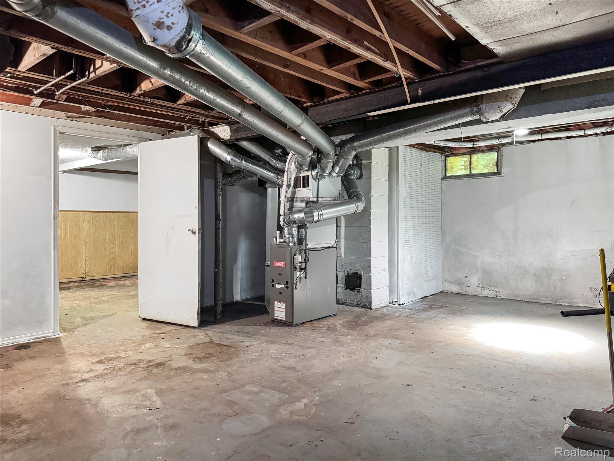 239 W Cornell Avenue