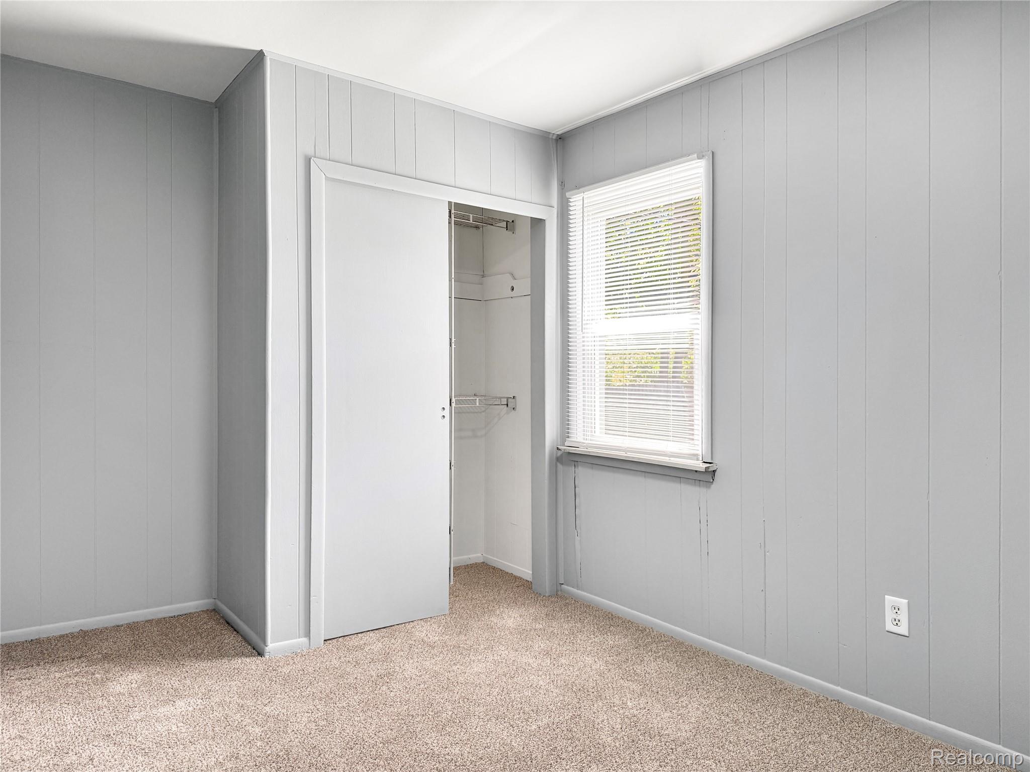 239 W Cornell Avenue