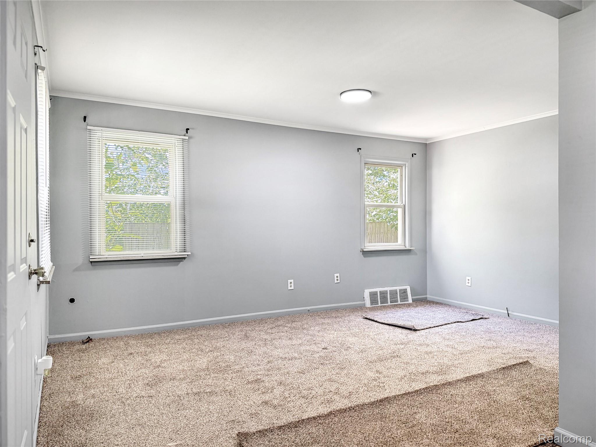 239 W Cornell Avenue