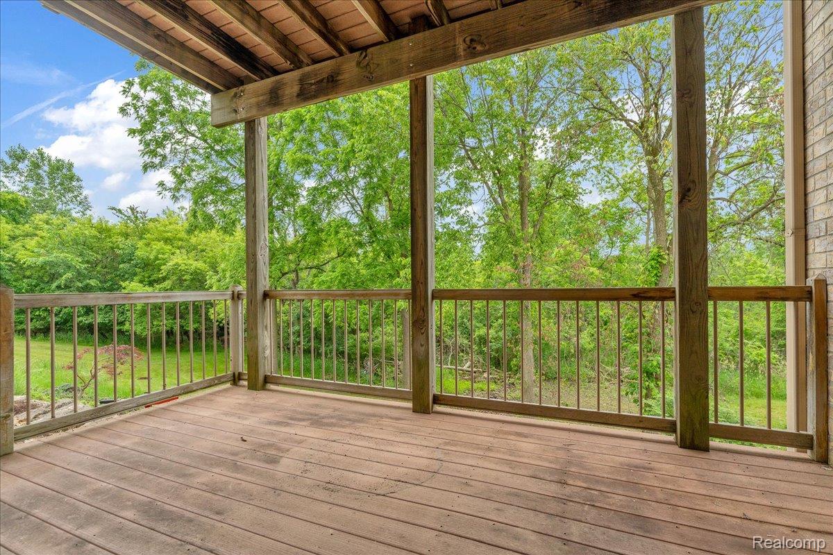 550 Kings Fairway Court