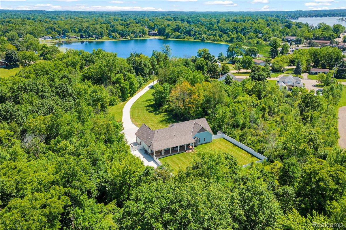 2168 Wiggins Road