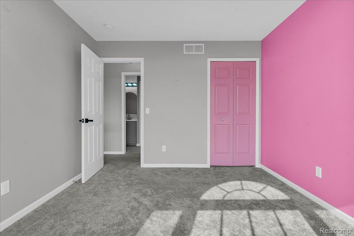8327 Parkside Drive