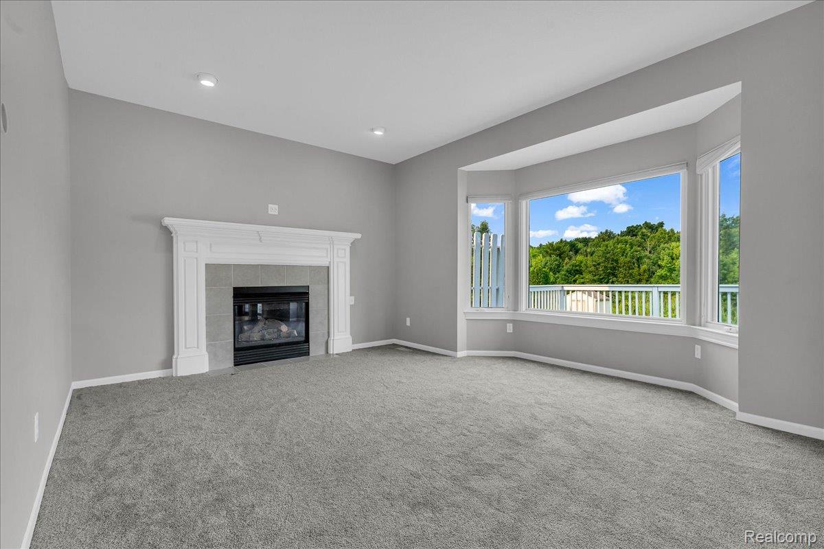8327 Parkside Drive