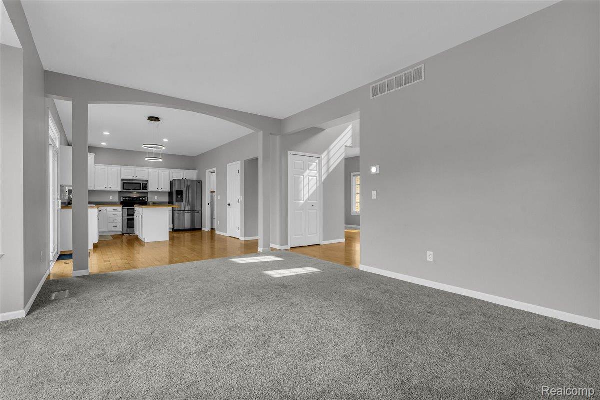 8327 Parkside Drive